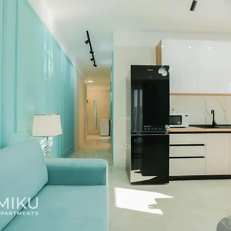 Miku - Bright 1 Bedroom At Olympic Tirana