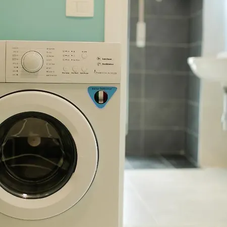 Lägenhet Miku - Bright 1 Bedroom At Olympic